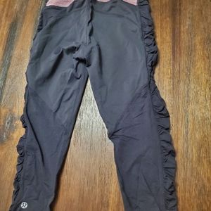 Lululemon xs capri leggings